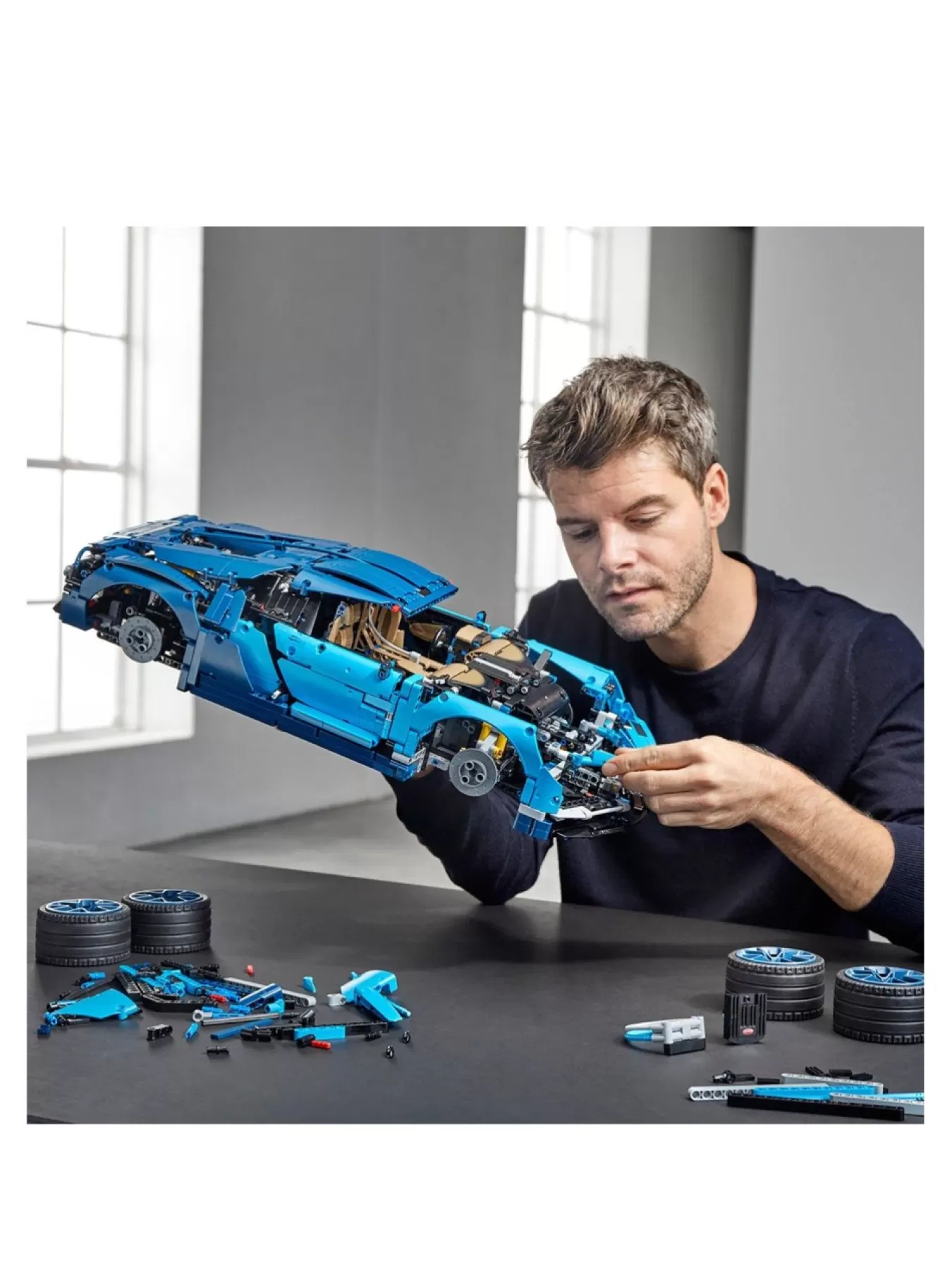 * Lego Technic 42083 Bugatti Chiron Car* Lego